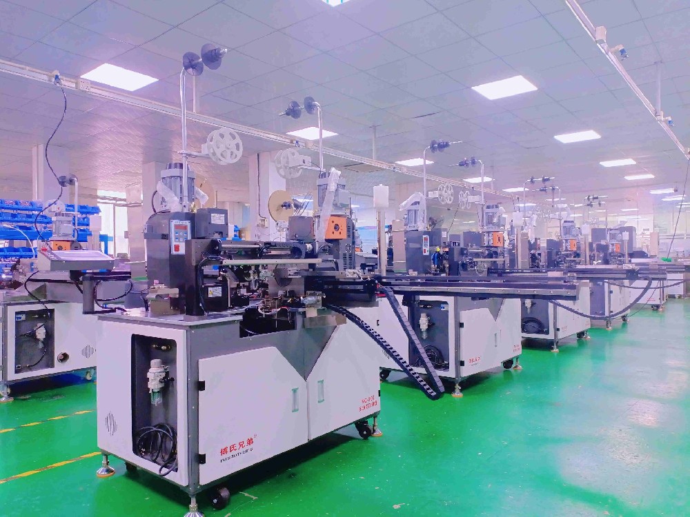 全自動(dòng)打端沾錫機(jī) 全自動(dòng)雙頭沾錫機(jī) 全自動(dòng)刺破式壓接沾錫機(jī) 全自動(dòng)打端沾錫機(jī) 全自動(dòng)雙頭沾錫機(jī) 全自動(dòng)刺破式壓接沾錫機(jī)